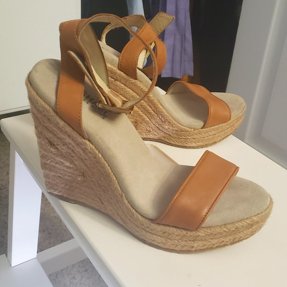 MICHEAL Michael Kors Nude/Beige Espadrille Wedges